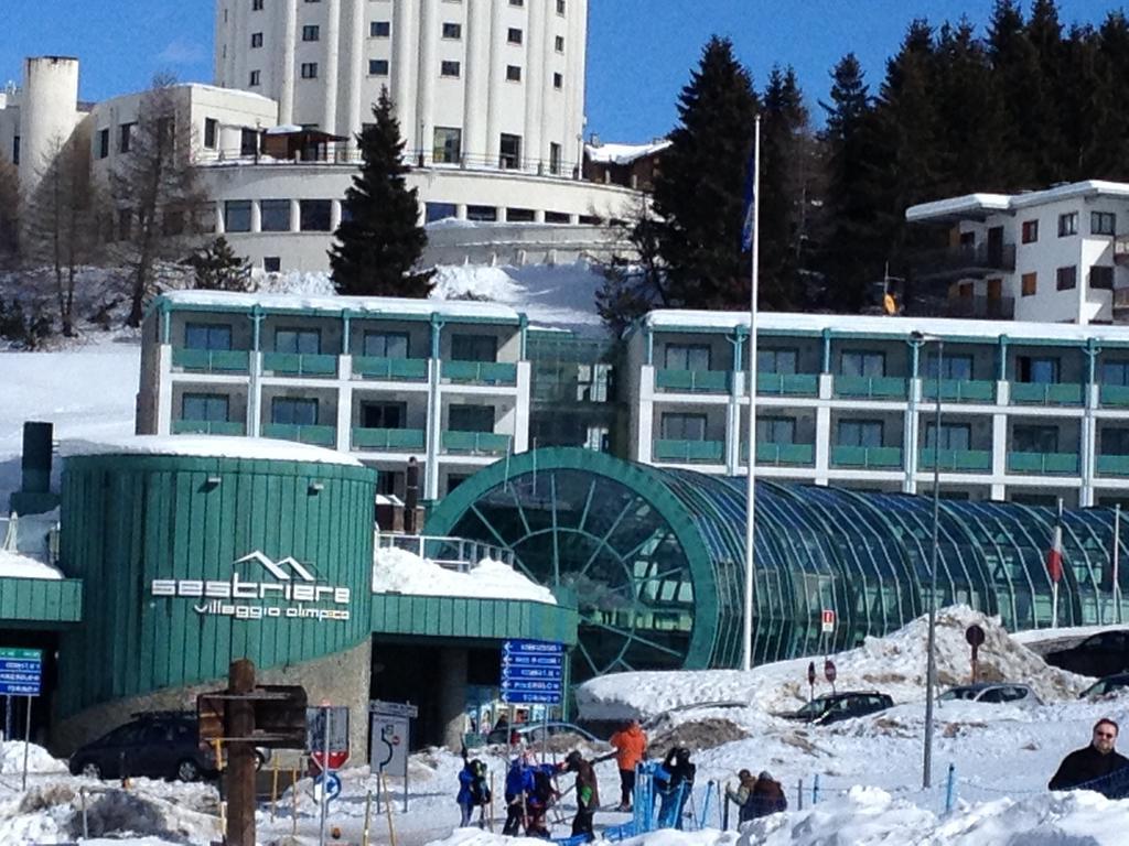 Olimpic Village Th Sestriere Apartments Exteriör bild