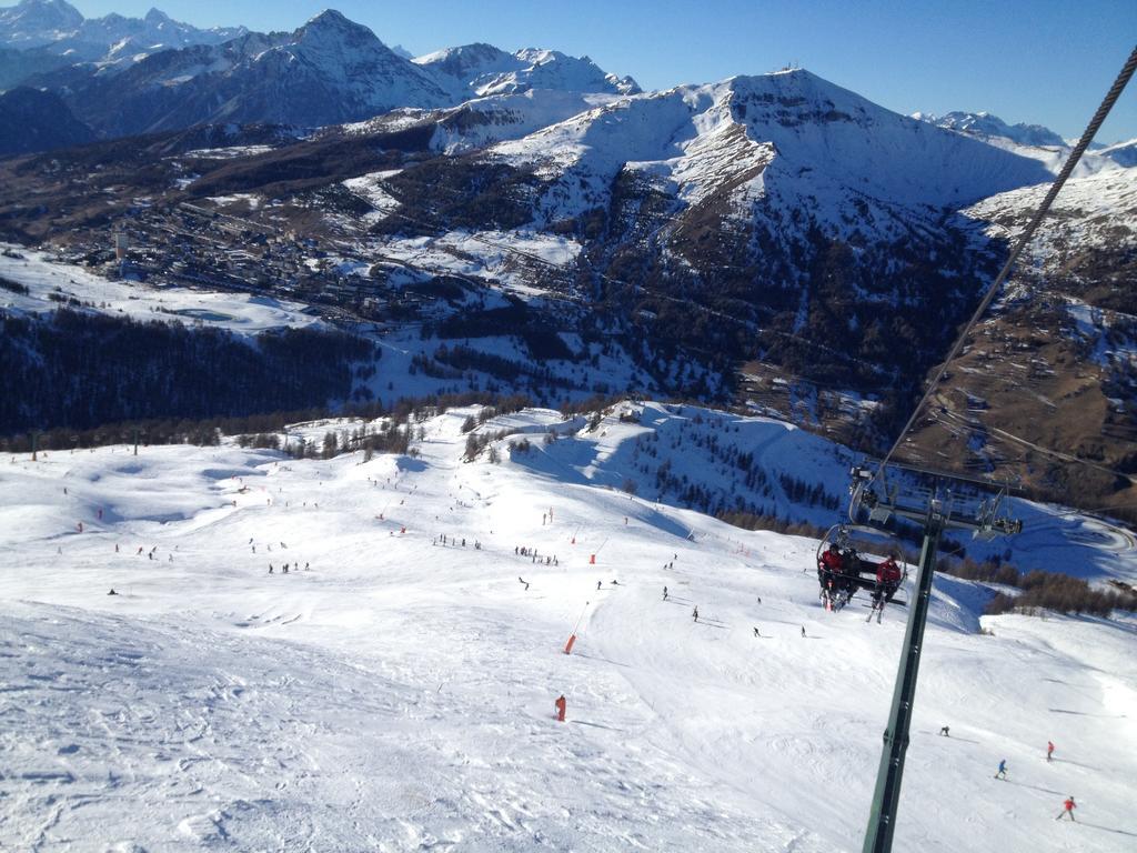 Olimpic Village Th Sestriere Apartments Exteriör bild