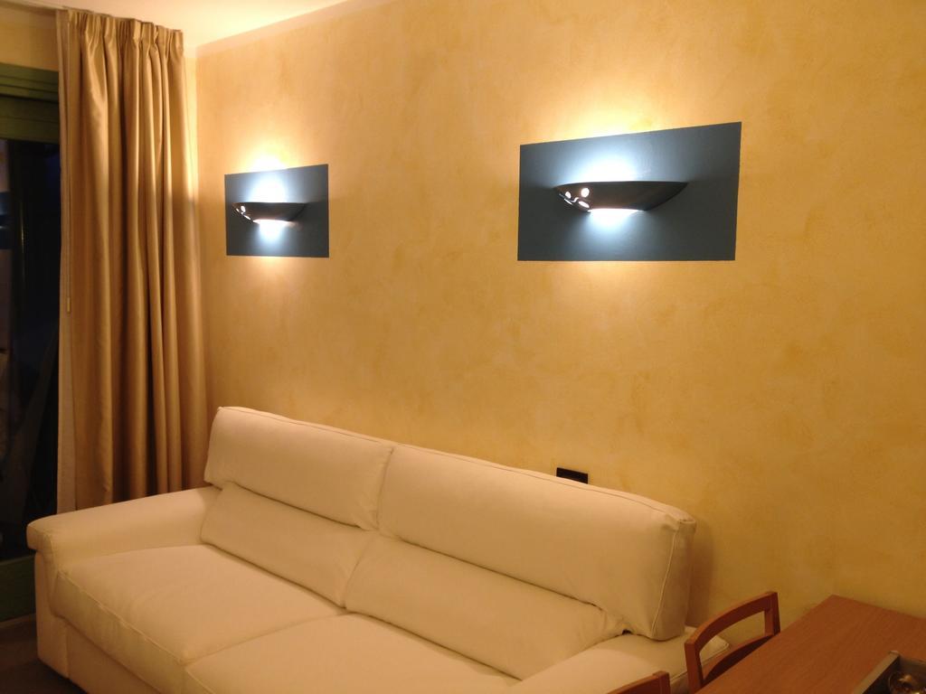 Olimpic Village Th Sestriere Apartments Rum bild