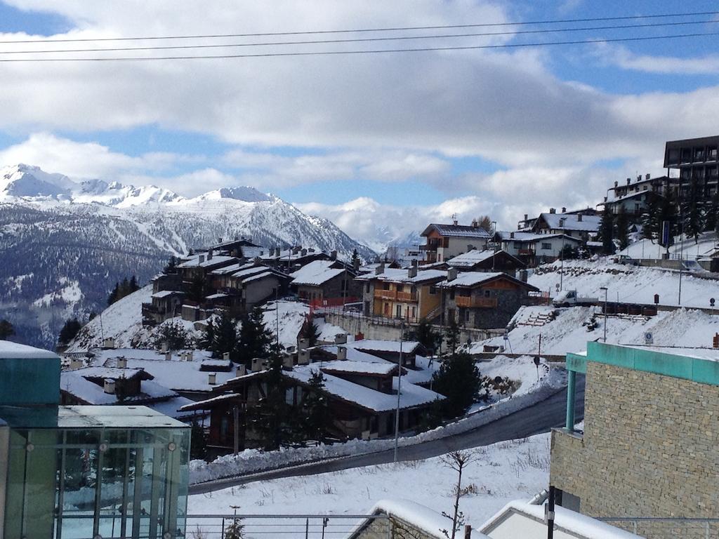 Olimpic Village Th Sestriere Apartments Exteriör bild